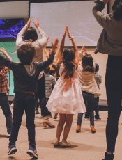 Éduquez votre enfant sur les bonnes mœurs !