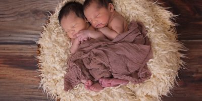 Le confort dans les matériels de puériculture des jumeaux