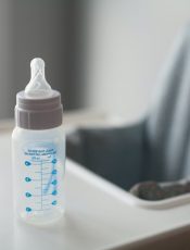 Les comparatifs en ligne : facilite la trouvaille d’une chaise bébé