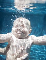 Les bienfaits de l’eau sur votre bébé