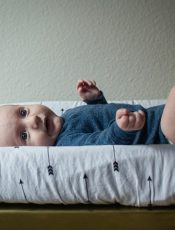 Quelle est l’importance du portage de bébé?