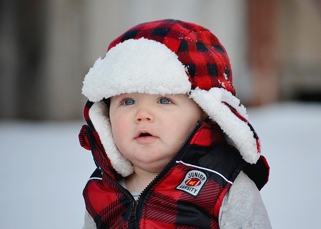 Comment prendre soin de la peau délicate de votre bébé en hiver ?