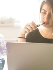 Vapotage pendant la grossesse ou l’allaitement : pourquoi vous devez miser sur les e-liquides sans propylène glycol